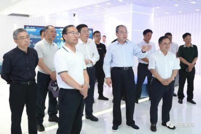 阮成发在丽江市调研时强调：一手抓常态化疫情防控 一手抓旅游业转型升级