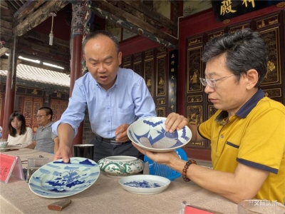 “家有宝物”公益鉴宝活动走进古城建水