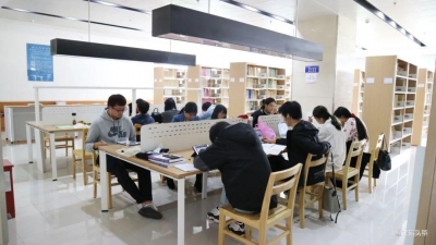 本周新上架图书478册！丽江市图书馆成为市民周末好去处