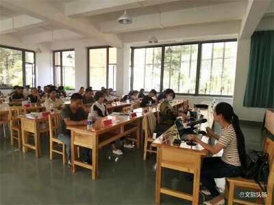 玉溪华宁县文旅局召开陶产业政策业务培训暨产业发展座谈会