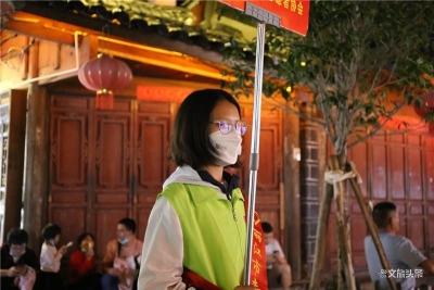 丽江旅游回暖明显，志愿者用心服务传递丽江温度！