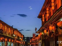 石屏夜色：古韵新城 静谧悠远