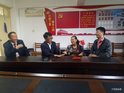 大理旅游正能量：游客突然昏迷 他们急速救助解危机