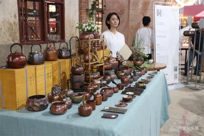 暑期开端，玉溪青花街创9万客流高峰