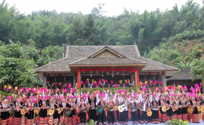【视频】普洱：这个村里，八成的村民会弹吉他