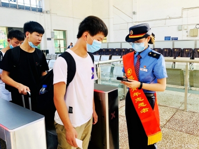游客来了！云南铁路客流逐步回暖 日均发送旅客超18万人