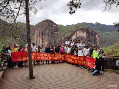 积极备战暑期旅游季 丽江这家旅行社多条高品质线路面市！