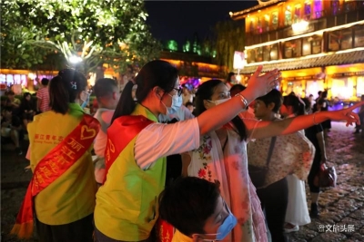 丽江旅游回暖明显，志愿者用心服务传递丽江温度！