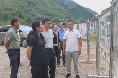 省、市领导赴中屏镇调研三江口温泉旅游度假区
