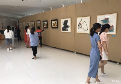 童心绘乡愁 临沧市乡村旅游儿童绘画作品展启幕