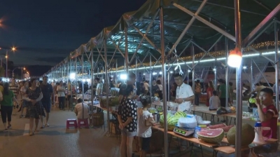玉溪市花涧里：夜幕下的人间烟火味