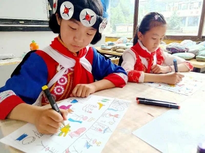 丽江白沙完小：民族文化走进学生课堂