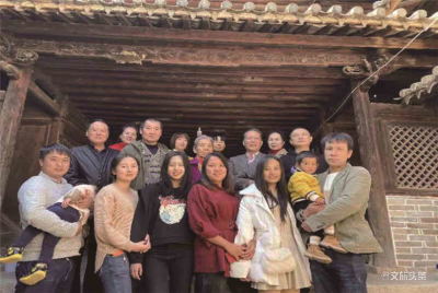 石屏县“拯救老屋行动”：乡愁归处 情深石屏