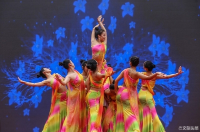 大美临沧等你 2020昆明“民族团结大舞台”临沧专场展演开启