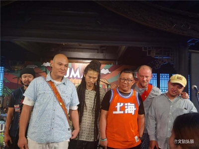 云南濮曼乐队举办同名新专辑《濮曼》发布会