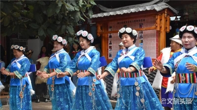 如期赴约，去丽江古城接风楼看民族民间歌舞乐展演！