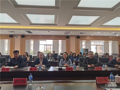 情系红河 上海秋海堂刘小晴书法工作室红河结对帮扶捐赠仪式在蒙自举行