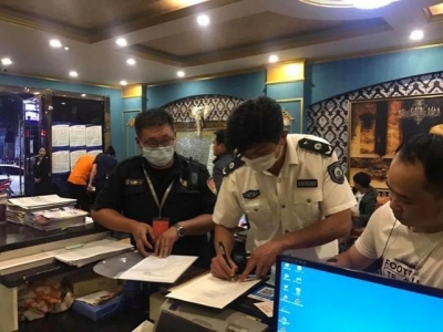 日夜守护旅游市场环境，丽江文旅人国庆中秋假期“不打烊”！