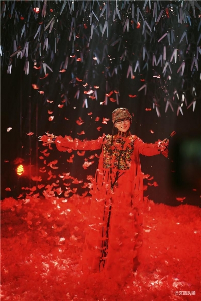 云南舞蹈女神来啦！《万舞有奕——杨丽萍的舞台视觉艺术展》精彩开幕