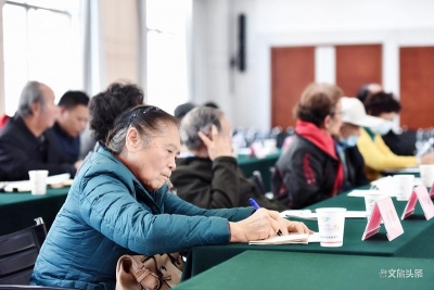云南省文旅厅离退休干部座谈 积极点赞脱贫攻坚新成就！