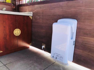 “观鸥季 勤洗手”  滇池度假区海埂大坝新建两座中式复古洗手台