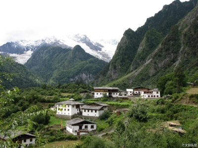 「雨崩 · 徒步」寻觅梅里雪山脚下的旷世桃源
