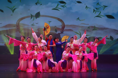 2021七彩舞者联盟迎新春联欢会全国优秀节目展演在版纳举行