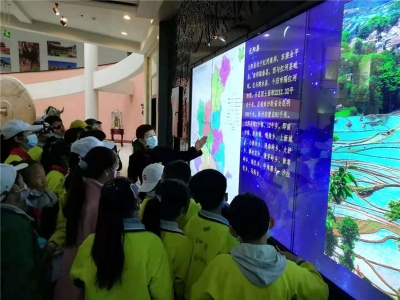 7000名中小学师生走进红河州博物馆 探寻家乡文化