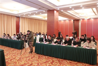 红河文旅拍了拍你，并为你送上100元电子消费券！
