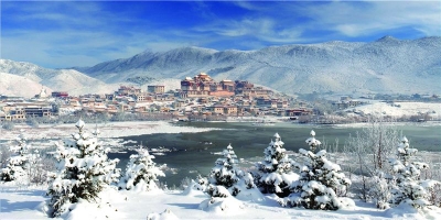 冬季的迪庆美成仙境 迟一步要再等一年