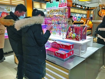 小盲盒掀起潮玩新风潮 你永远不知道下一个盒子里是什么