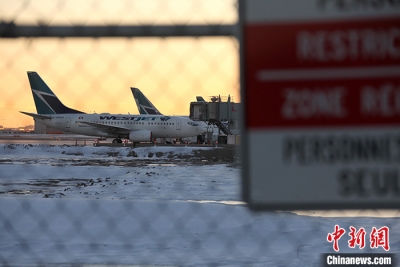 加拿大启动入境新规 赴加旅客须凭检测阴性证明登机