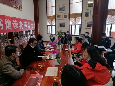 普洱市图书馆“馆霸”一年借书219册，背后故事让人钦佩！    