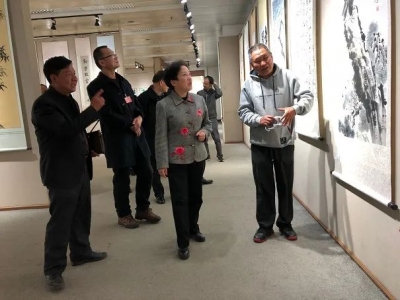 《通海·者湾农民书画迎春展》在云南省图书馆顺利开展！