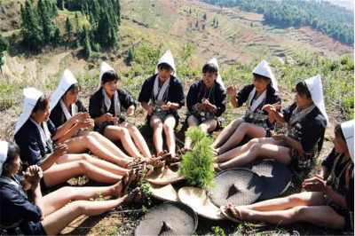 走进红河县，掀开奕车服饰的神秘面纱