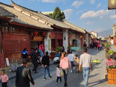 保山隆阳区：春节小长假旅游市场繁荣  近郊短途网红打卡游受热捧