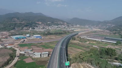 云南又有两条高速公路通车！