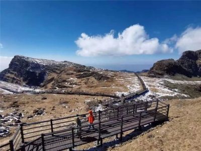 春观冰正当时 轿子雪山“吃住行游”最新优惠套餐来啦！ 