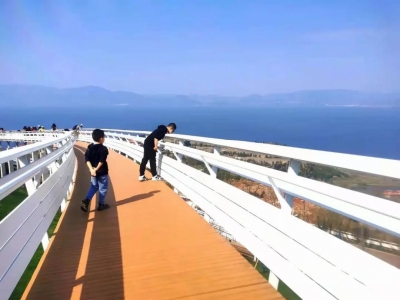 确认过眼神！春日里抚仙湖畔最火网红打卡点，在这里…