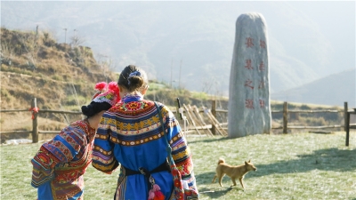 图集丨一起来看看2021中国·永仁直苴彝族“云上赛装节”云赛装现场的身影吧！