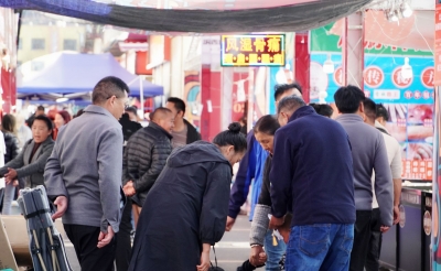 带你逛逛！“三多节”丽江人及周边游客都喜欢到这赶集