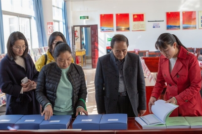 省图书馆考核验收组到大理州开展县级图书馆总分馆制建设考核验收