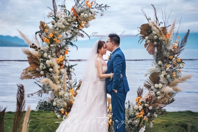 5年办了1000场！未来他希望能打造更多小而美的大理民宿婚礼