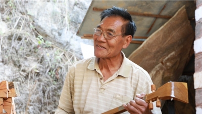 非遗 | 彝族小三弦之乡，匠人廖胜贤和他的独家三弦！