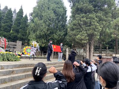  云岭青年学子“学党史、强信念、跟党走——清明祭英烈”活动线上线下齐开展