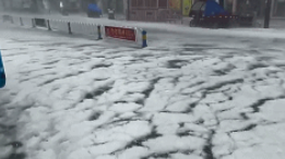 就在刚刚！大雨和冰雹突袭文山！现场“冰流成河”！