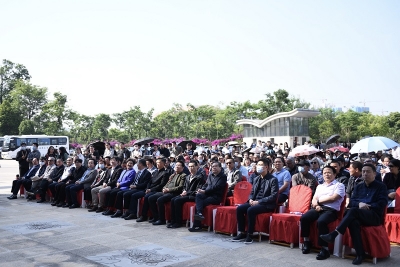 首届中国爨体书法临创作品展在昆开幕 190余件作品展现爨文化魅力