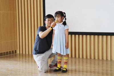 “和孩子一起读诗”分享会在大理州图书馆成功举办