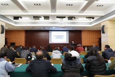 迪庆州委组织部举行“弘扬长征精神 走好成长之路”党史学习教育专题党课