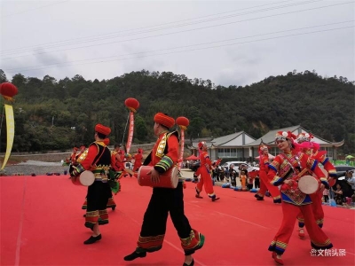 玉溪五一小长假首日迎来开门红，旅游收入破亿元